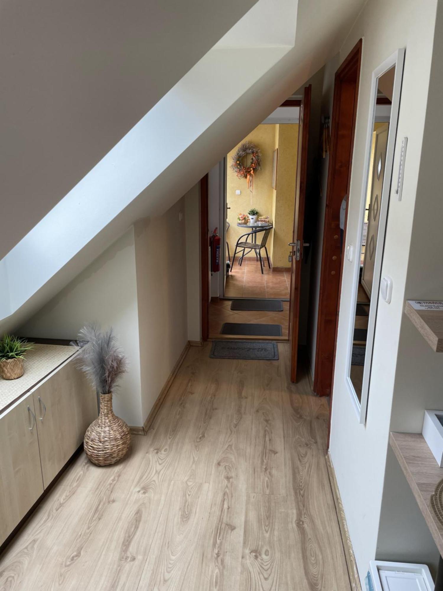 Takacs Vendeghaz 2 Appartement Sopron Buitenkant foto