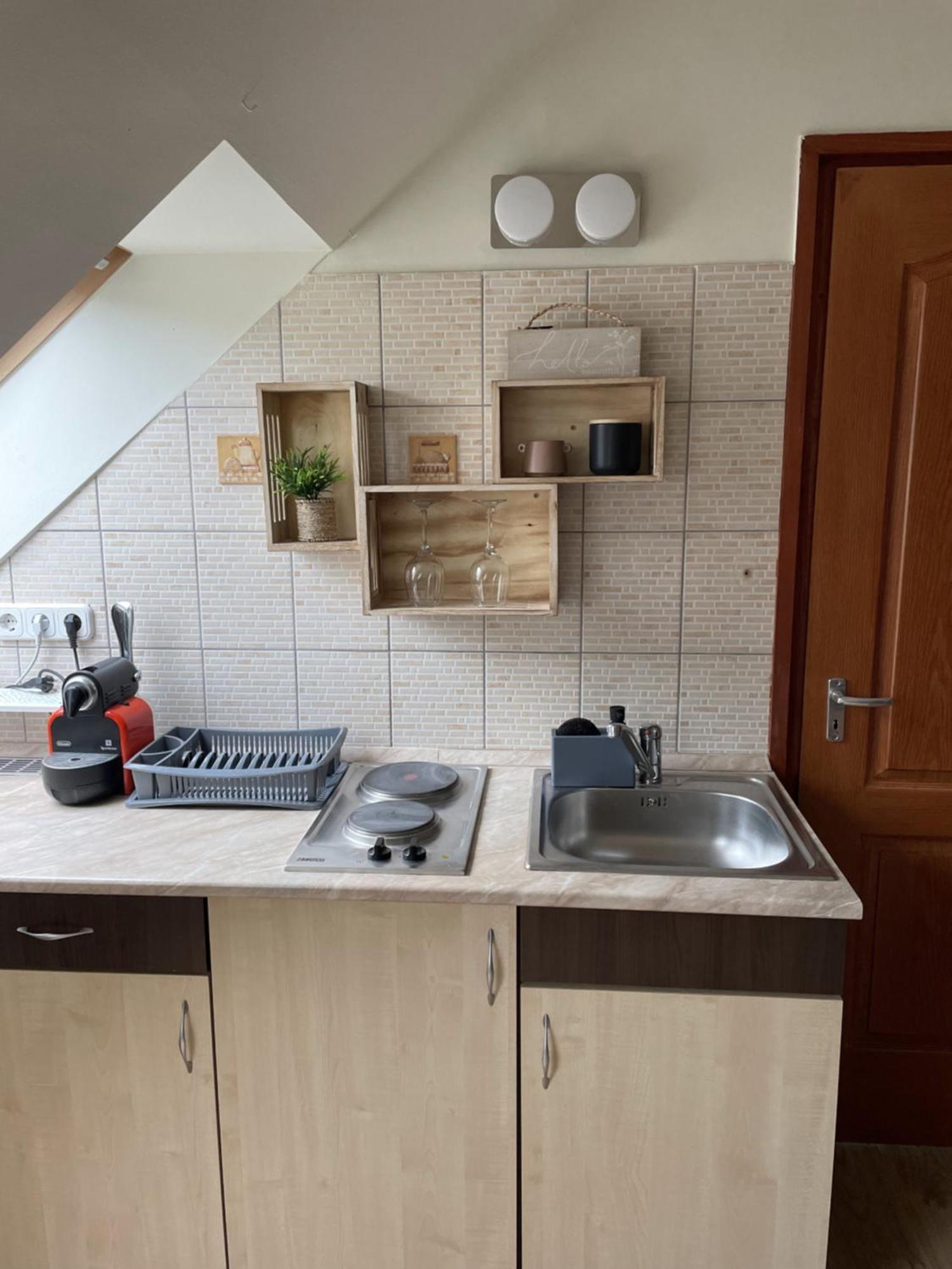 Takacs Vendeghaz 2 Appartement Sopron Buitenkant foto
