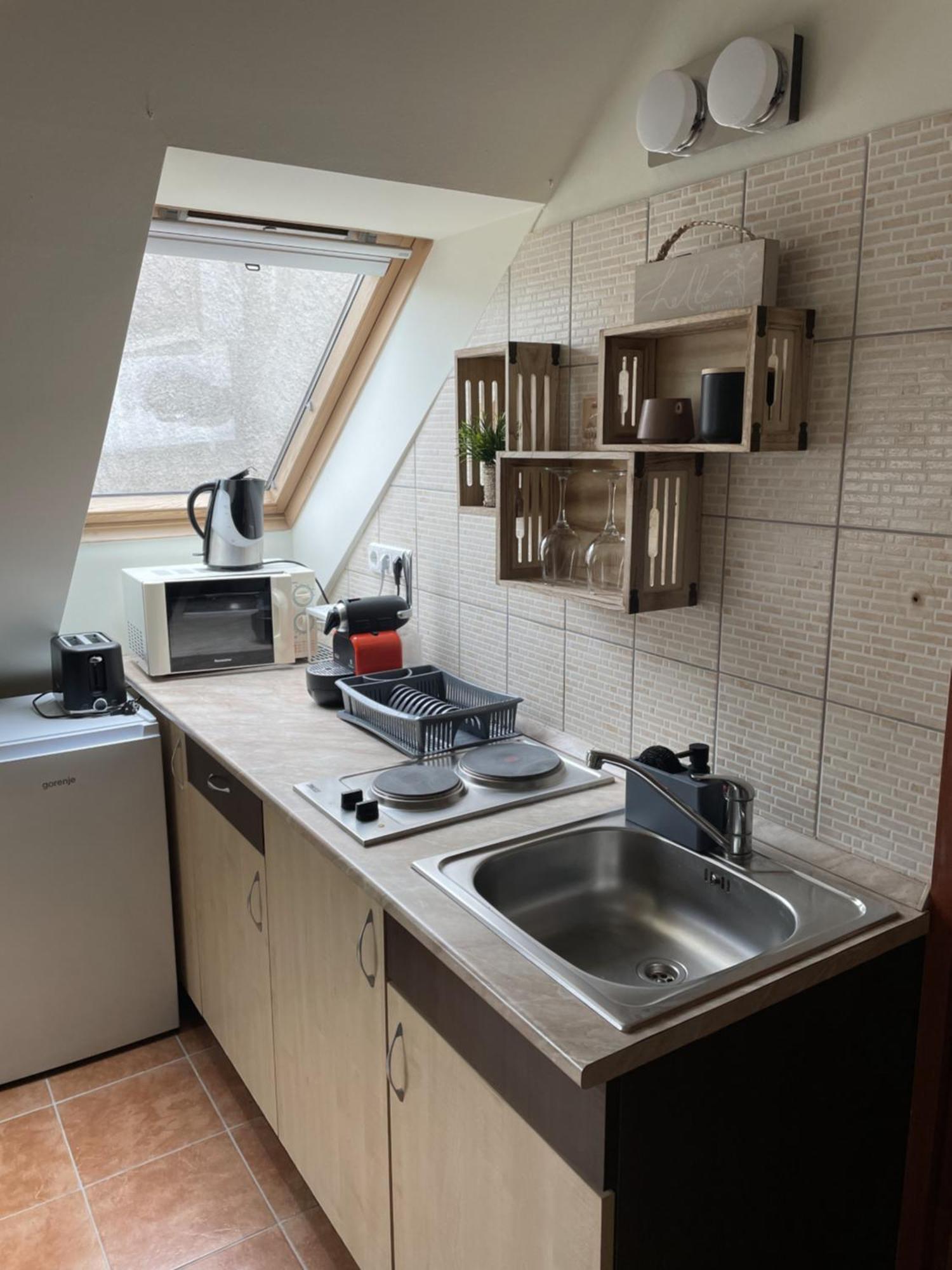 Takacs Vendeghaz 2 Appartement Sopron Buitenkant foto